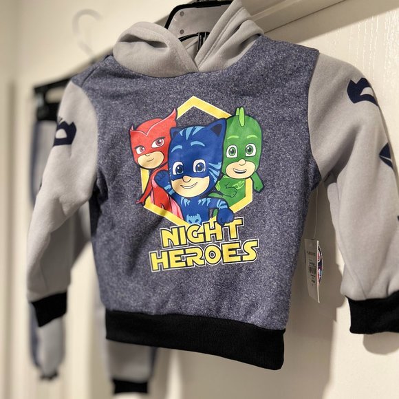 KIDS WARDROBE SALE PLEASE LIKE THIS LISTING - Picture 5 of 13